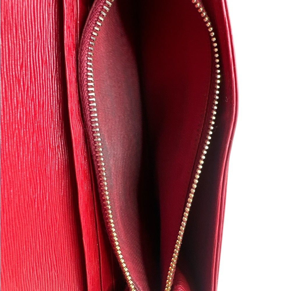 Prada Red Wallets Luxurious Designer wallet - Picture 7 of 7